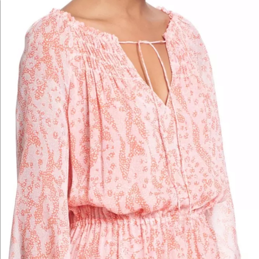 dVF dress